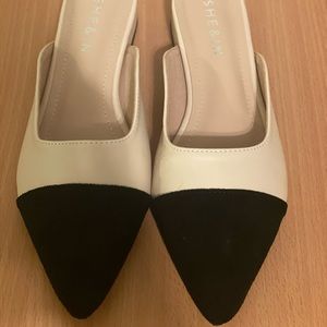 Point toe mules for sale!